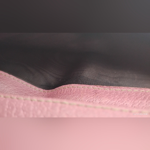 Gucci Brown and Burgundy Wallet With Callouts In Description 7.5"L×4"H - Picture 9 of 11